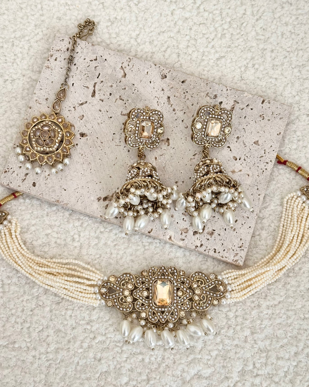 Amani Choker Set | White