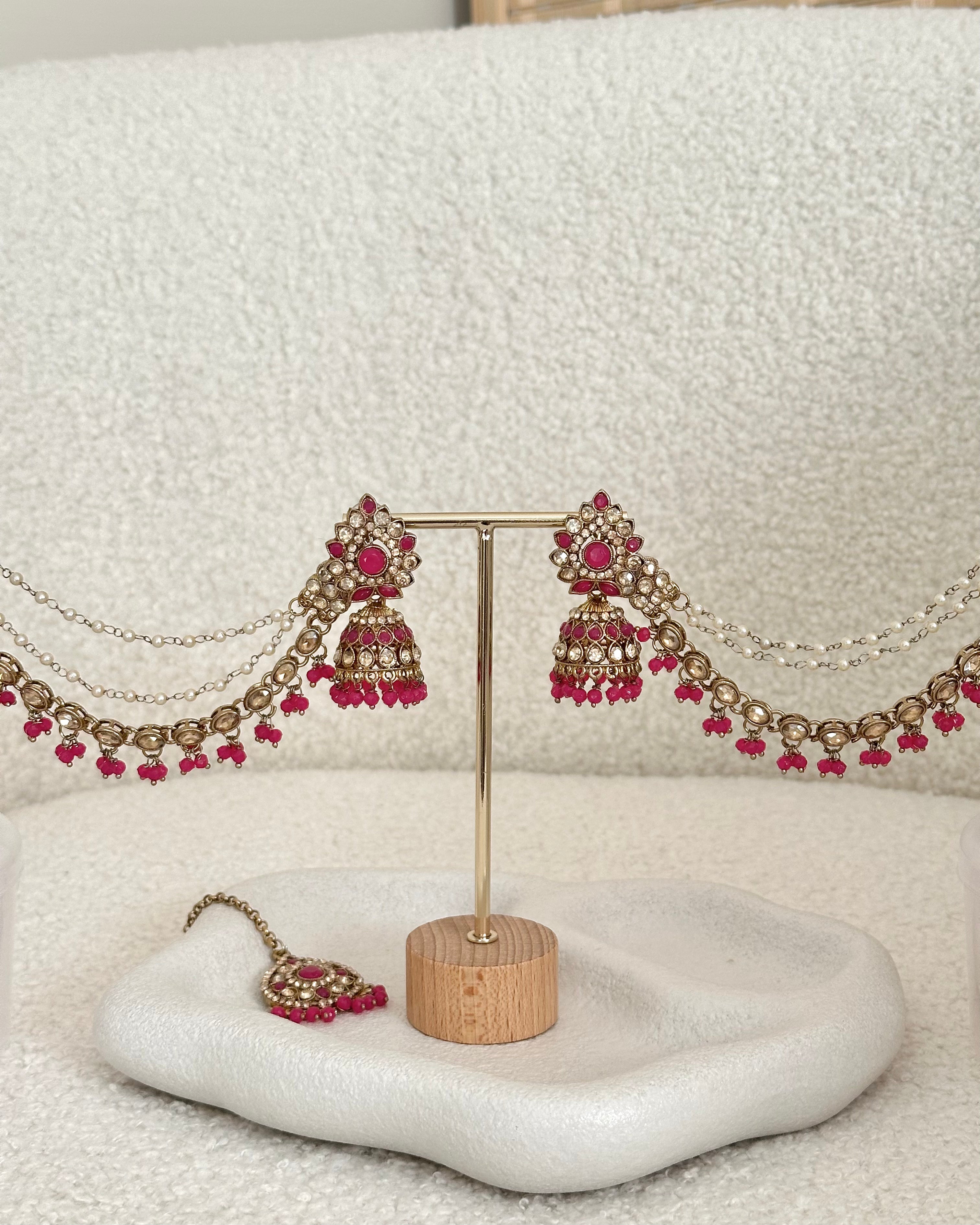 Riya Earrings | Hot Pink