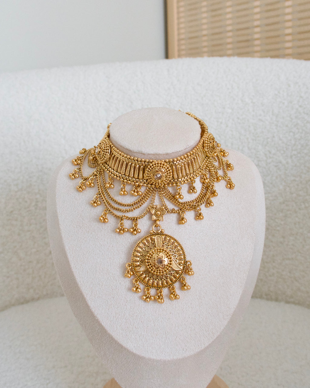 Kritika Necklace Set