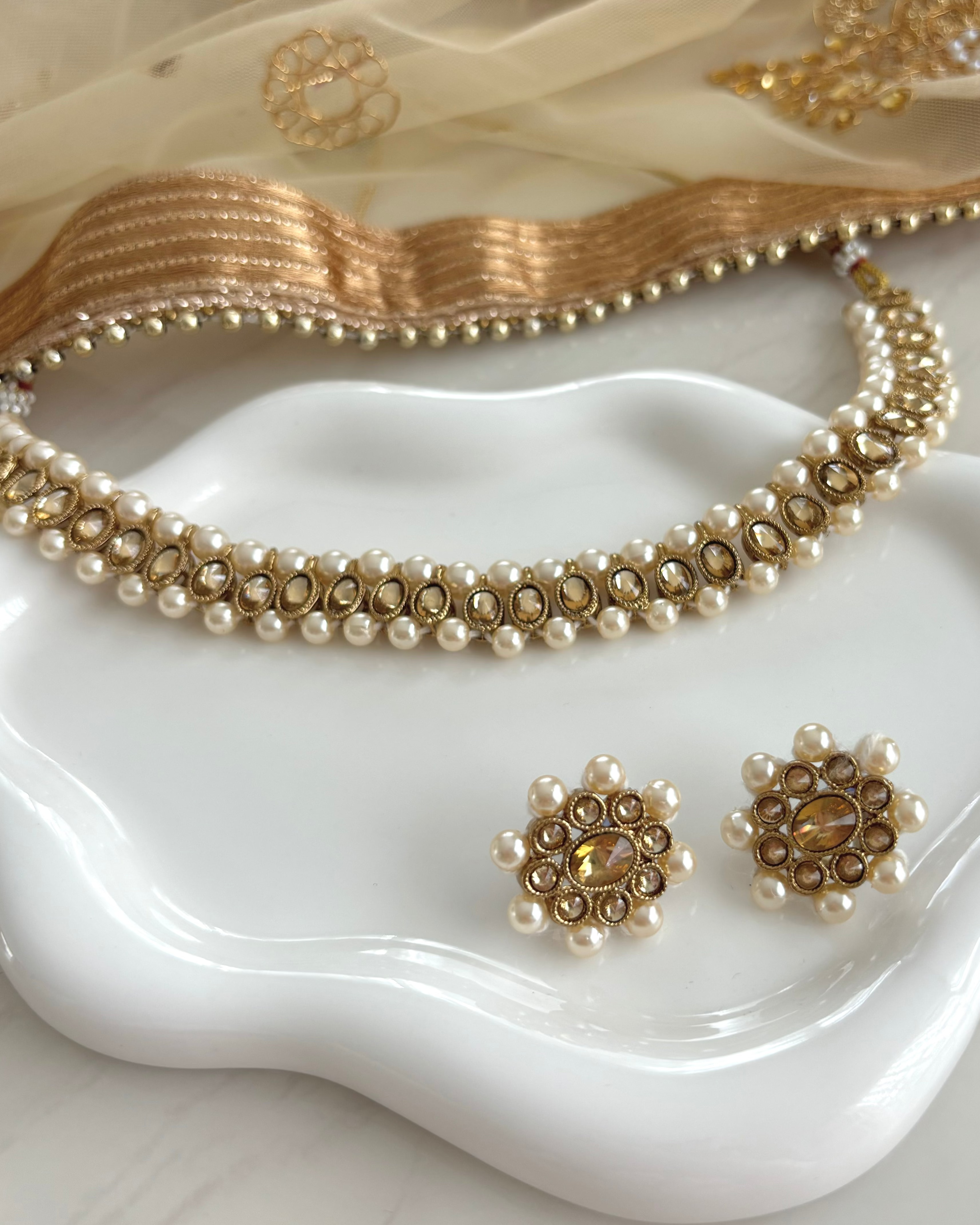 Sierra Choker Set