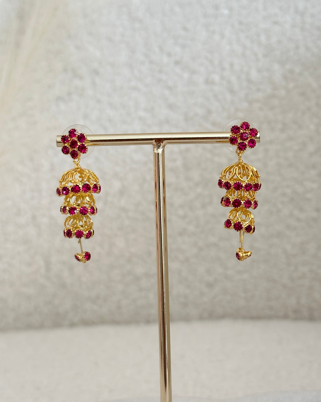 Sahar Jhumki | Hot Pink