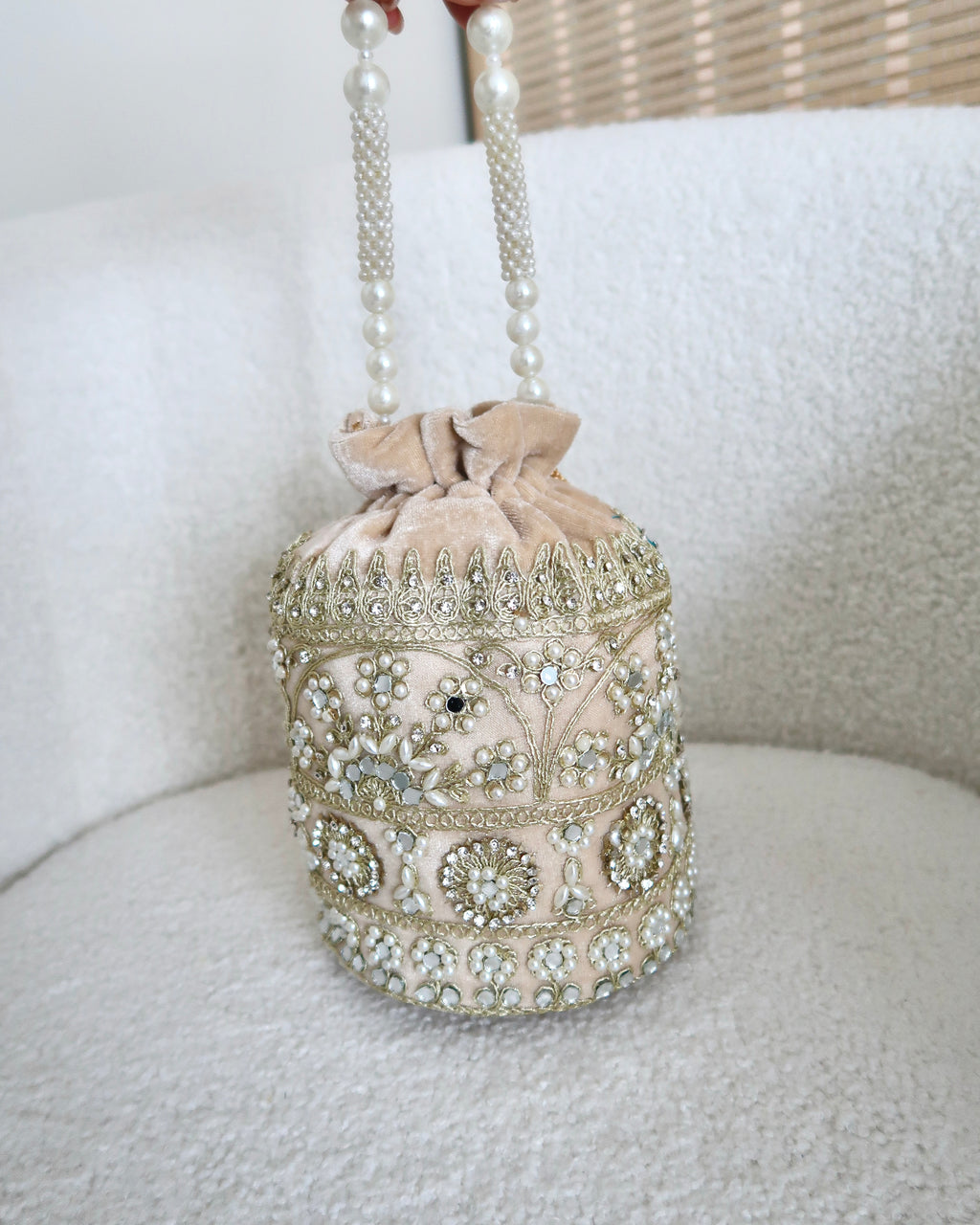 Saanvi Potli Bag | Gold