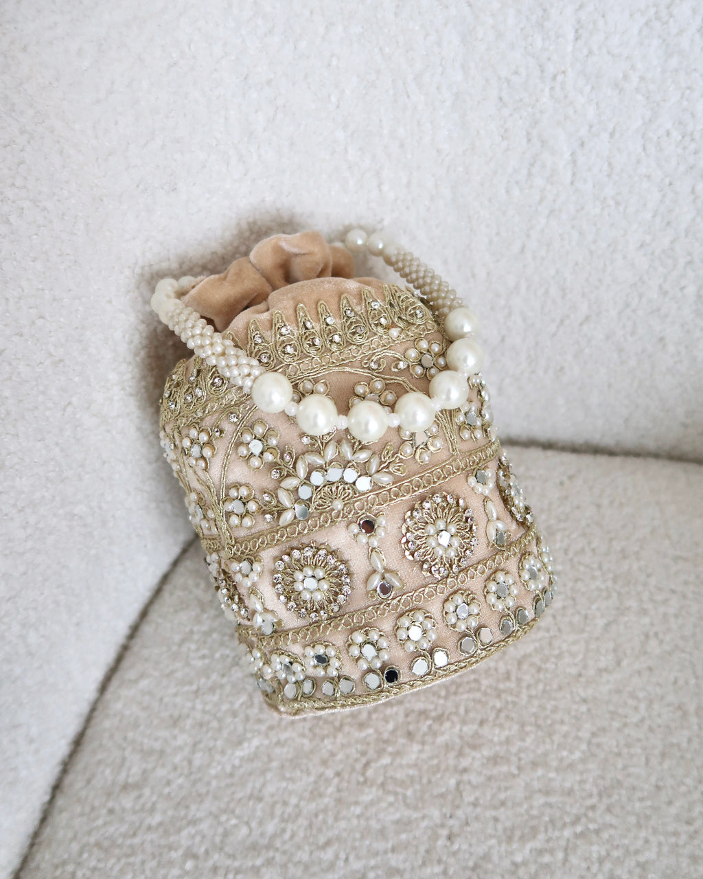 Saanvi Potli Bag | Gold