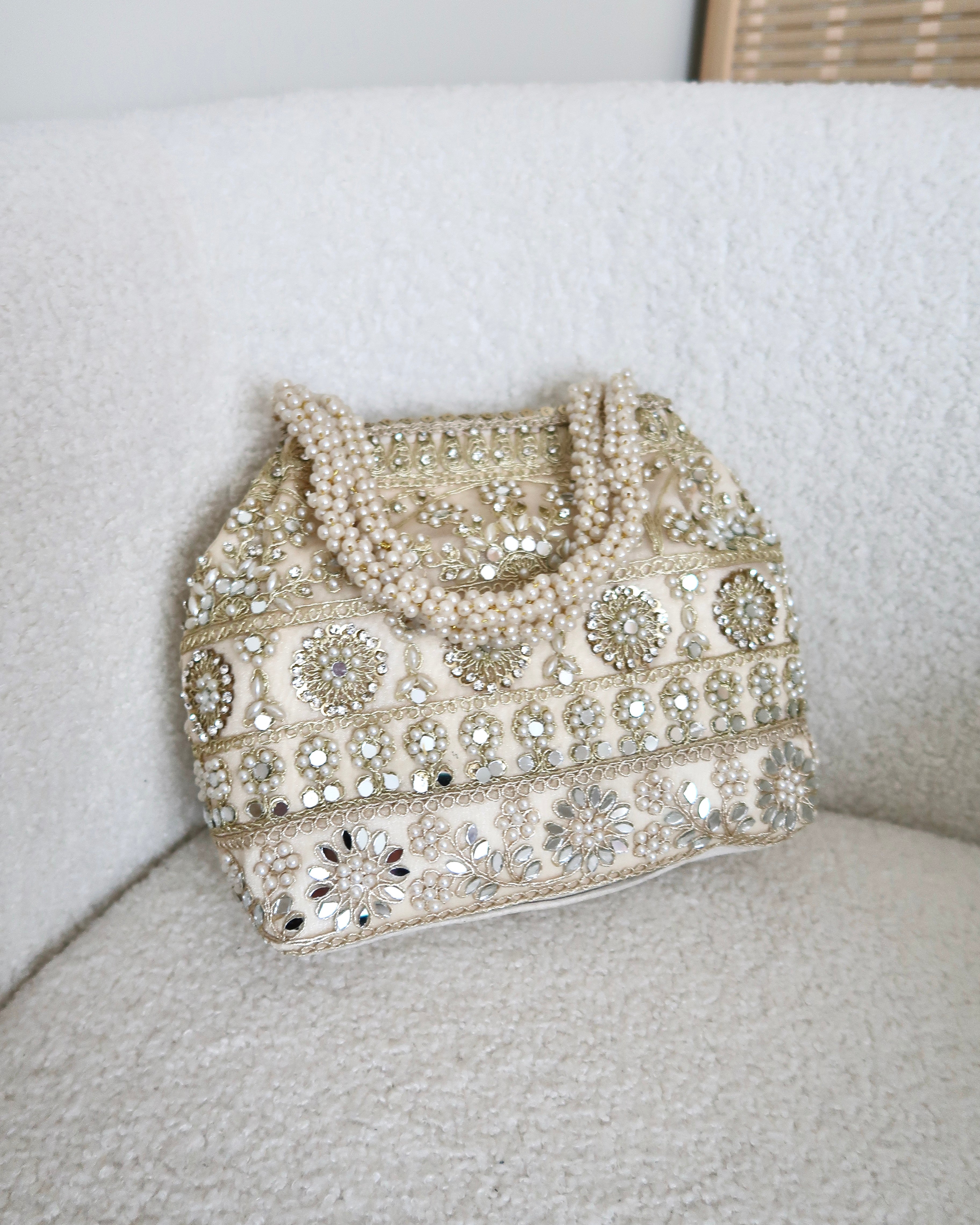 Ruhani Potli | Pearl