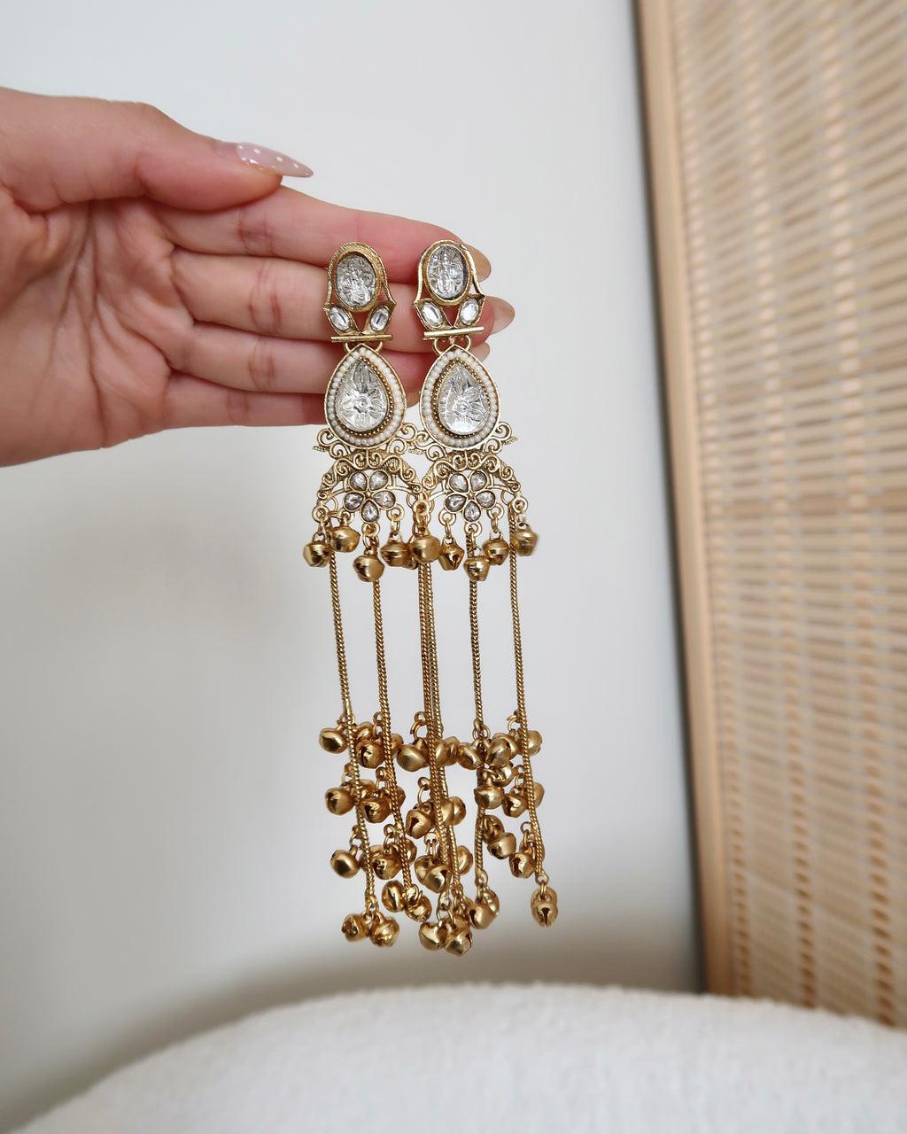 Syra Earrings | White