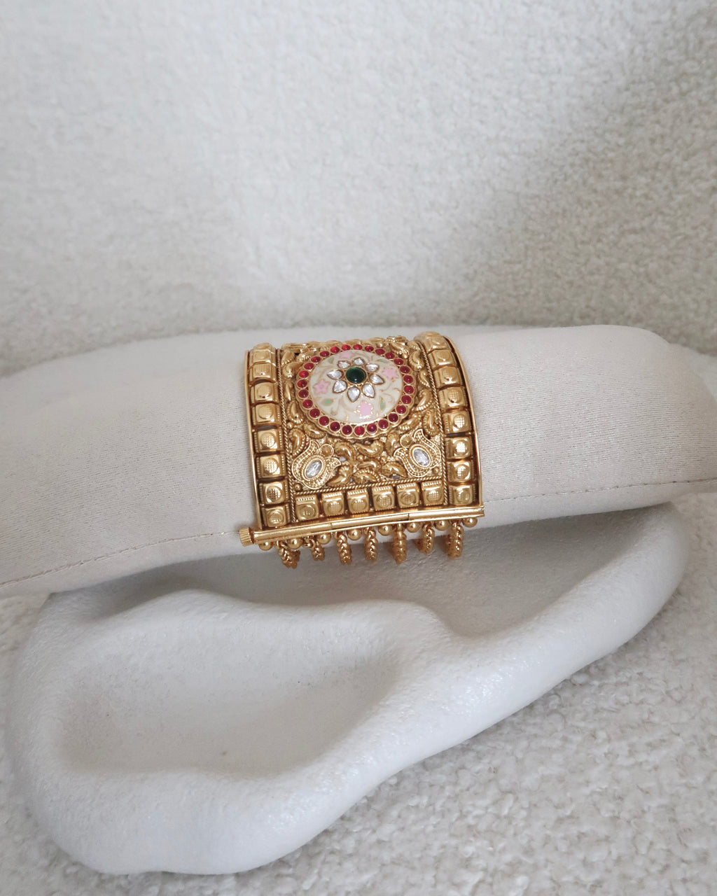 Reyana Kada Bangles