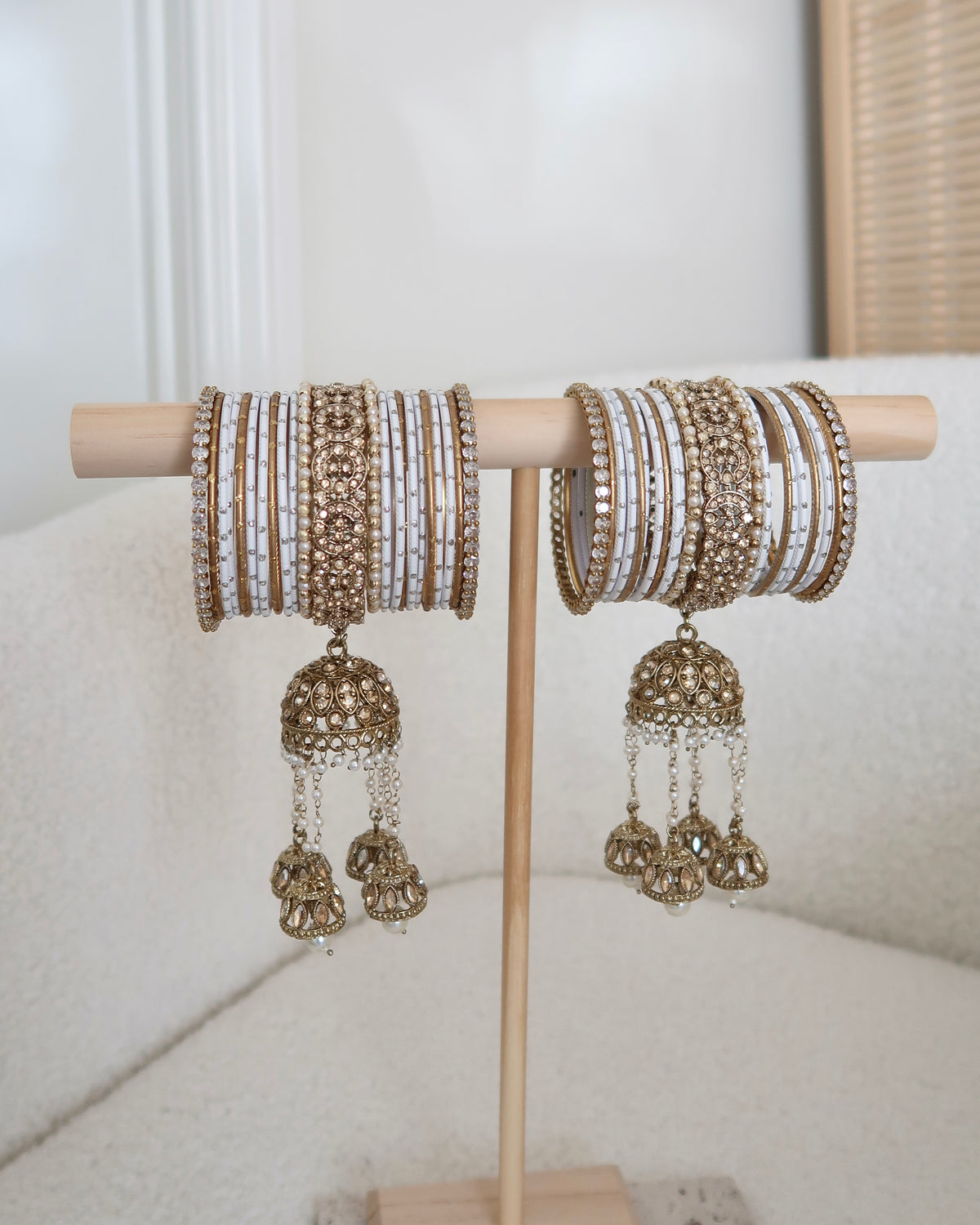 Kyra Bangls Set | White