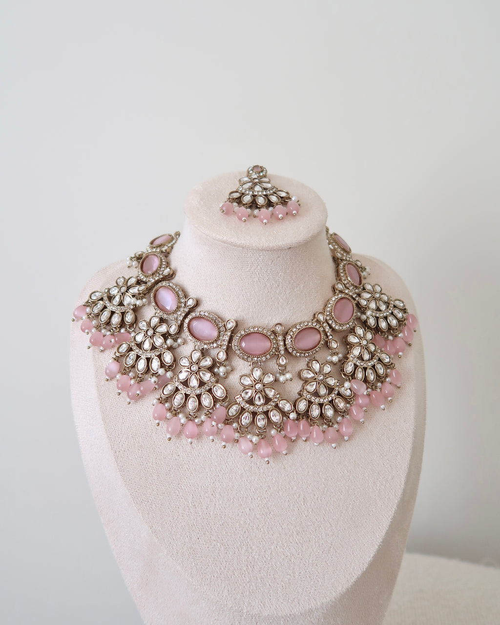 Aafreen Necklace Set | Baby Pink