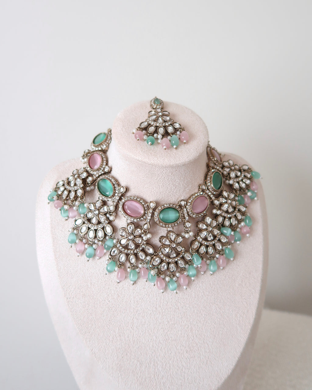 Aafreen Necklace Set | Baby Pink & Mint Green