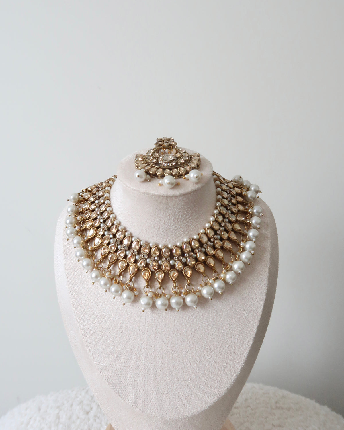 Tanya Necklace Set | White