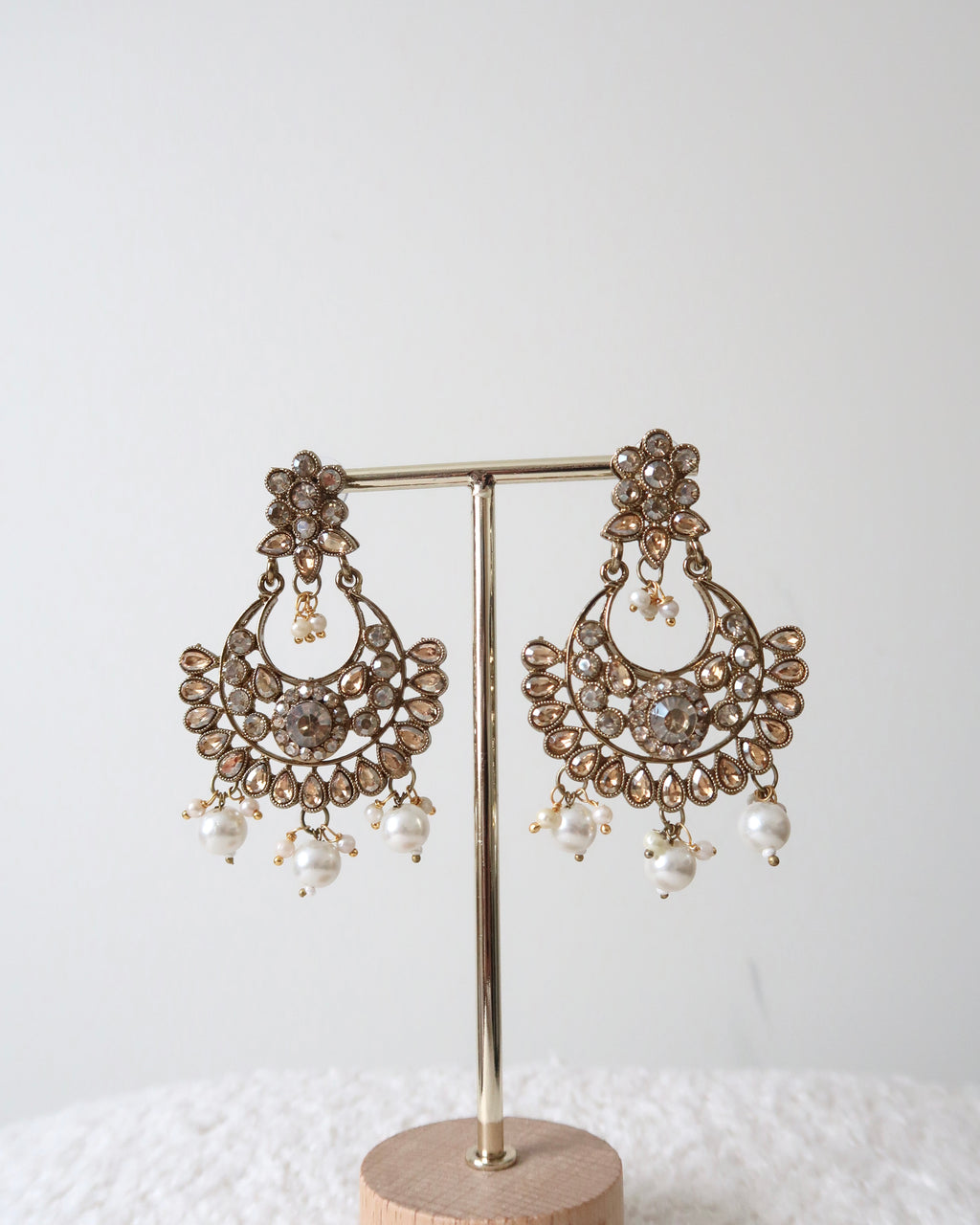 Tanya Necklace Set | White
