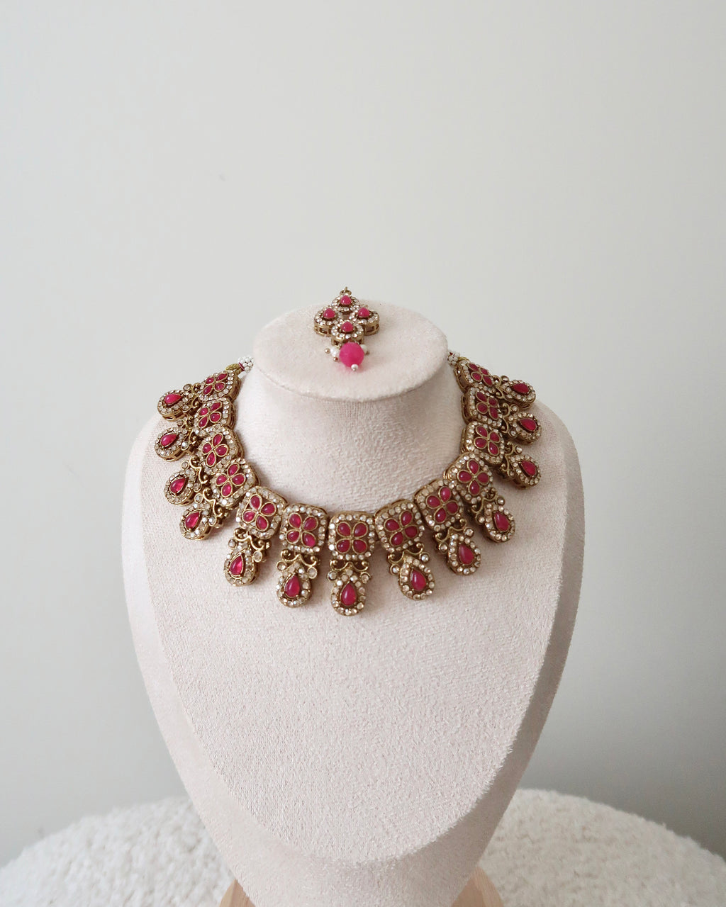 Simi Necklace Set | Hot Pink