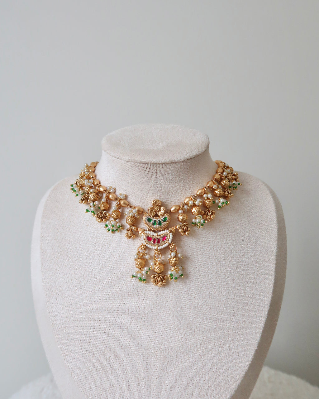 Maira Necklace Set