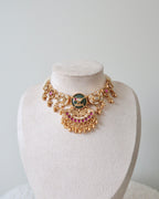 Pari Necklace Set