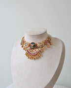 Pari Necklace Set