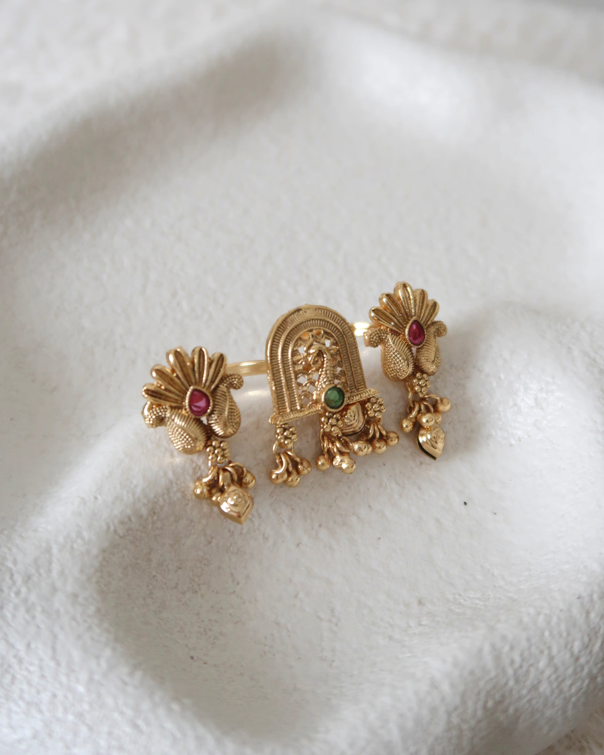 Naira Ring