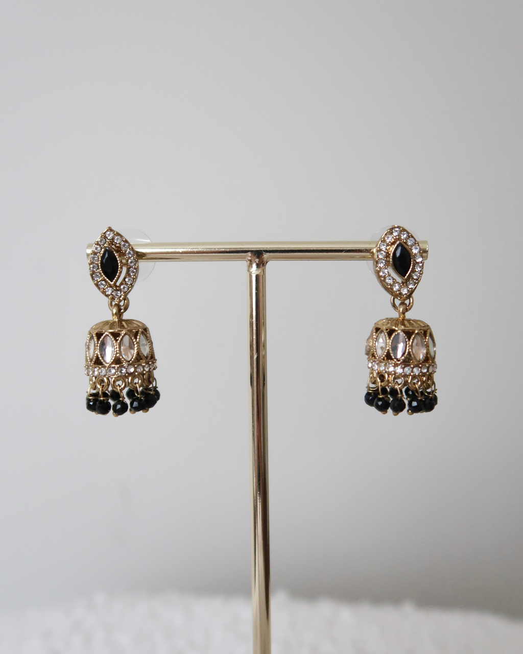 Afsana Jhumkis | Black