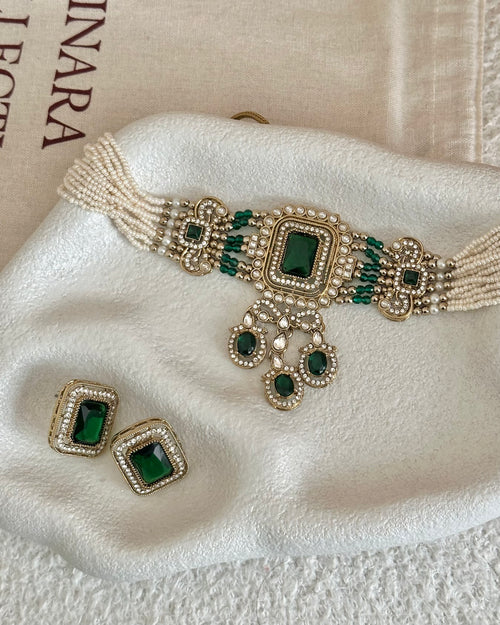 Aafiya Choker Set | Bottle Green