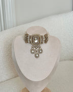 Aafiya Choker Set | White