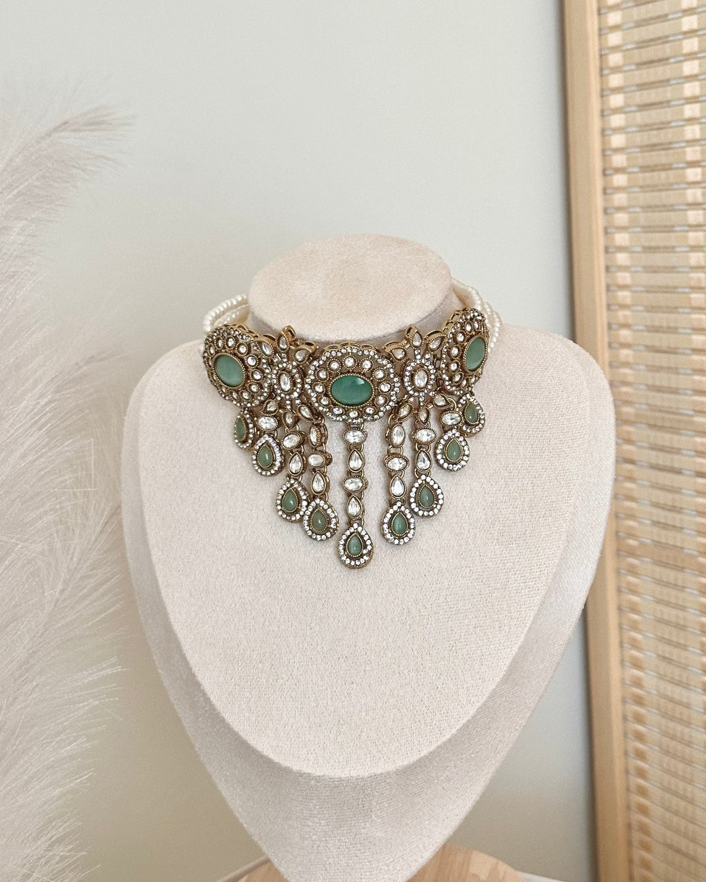 Elara Choker Set | Mint Green