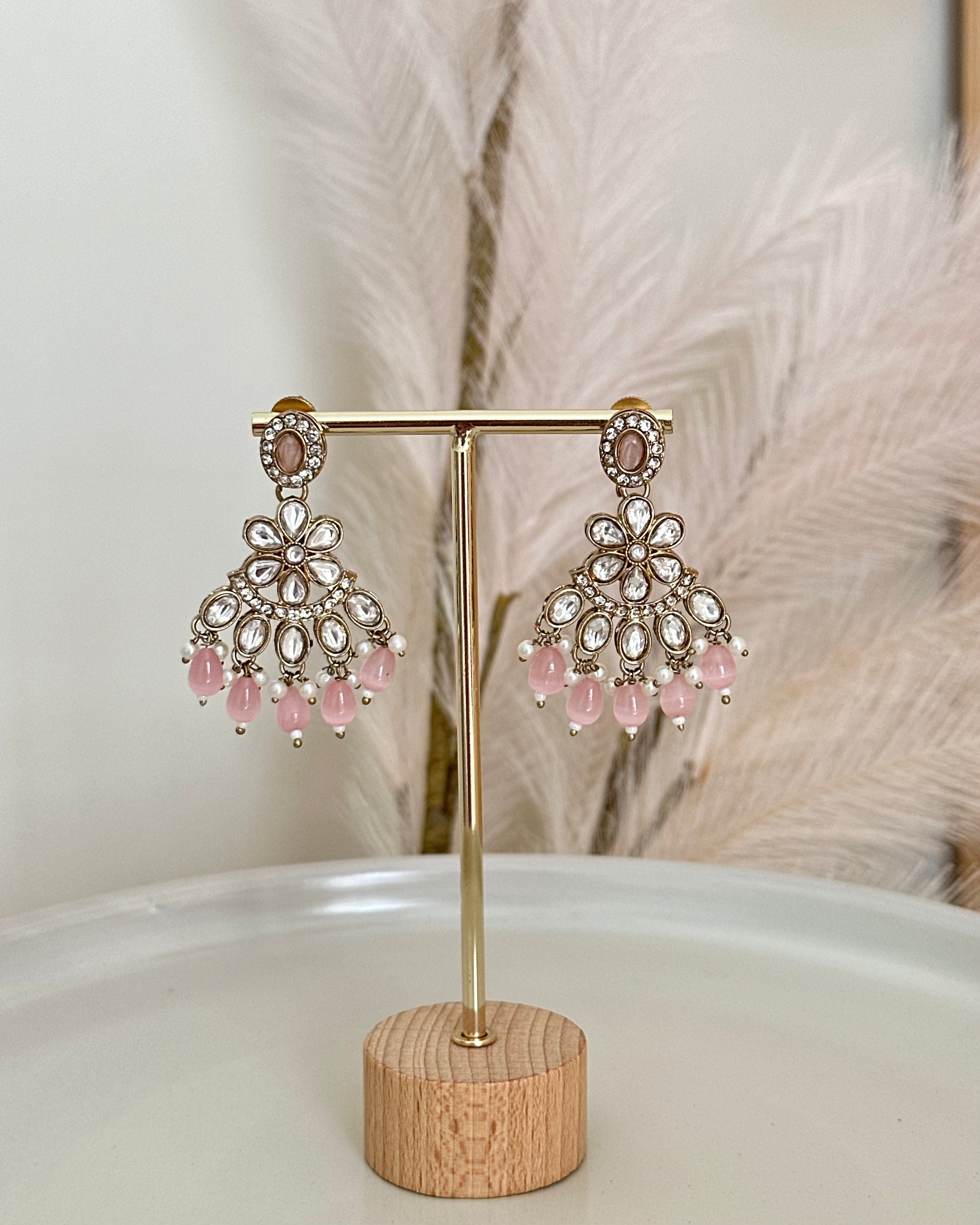 Aafreen Necklace Set | Baby Pink