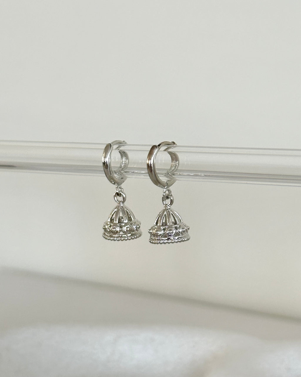 Lila Jhumki