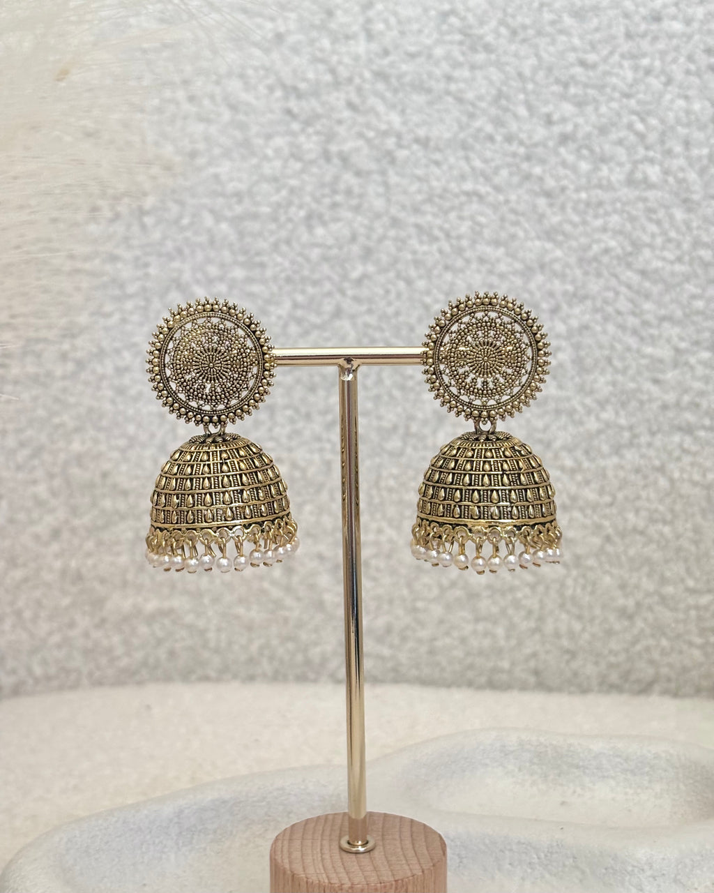 Ameera Jhumki | Gold