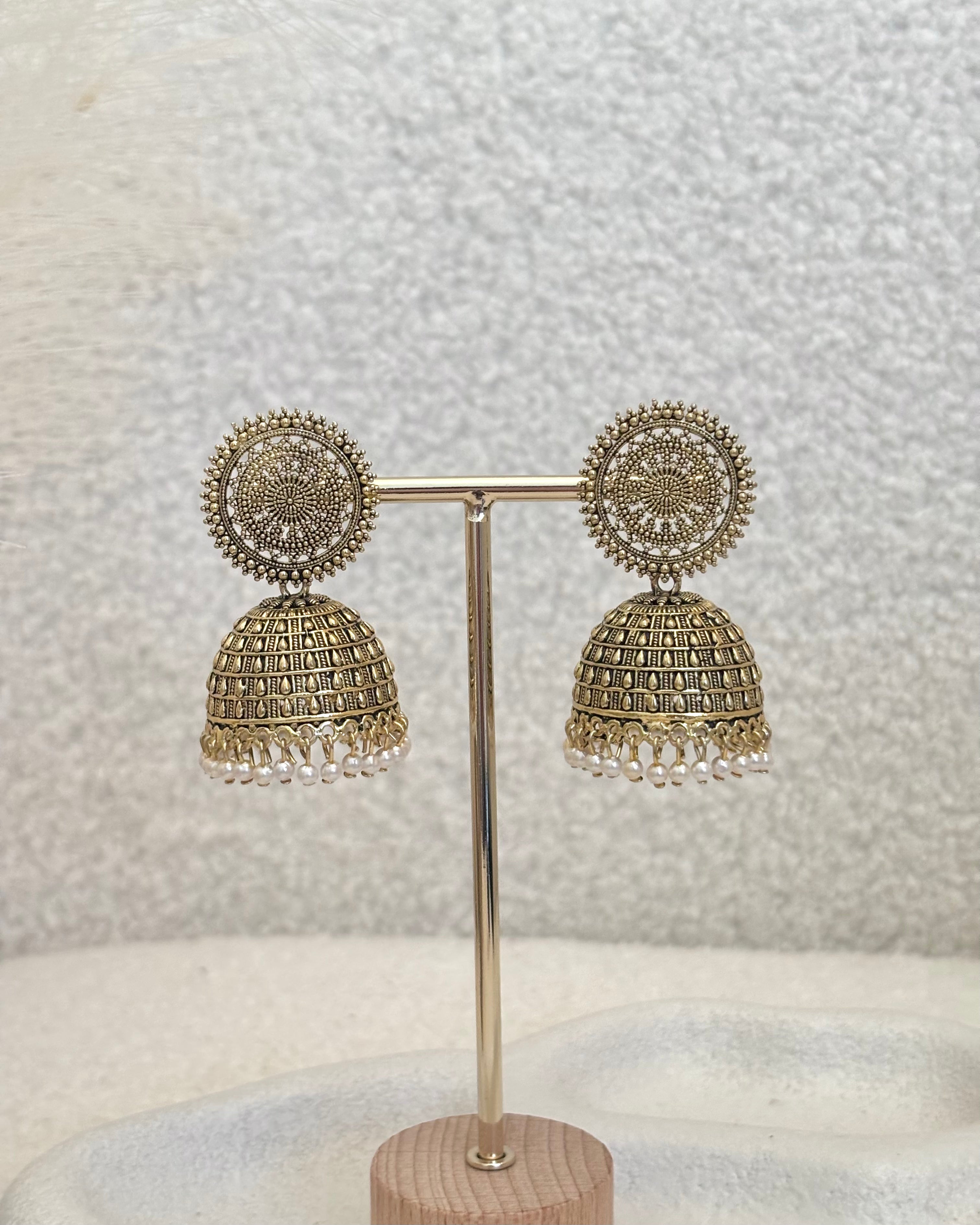 Ameera Jhumki | Gold