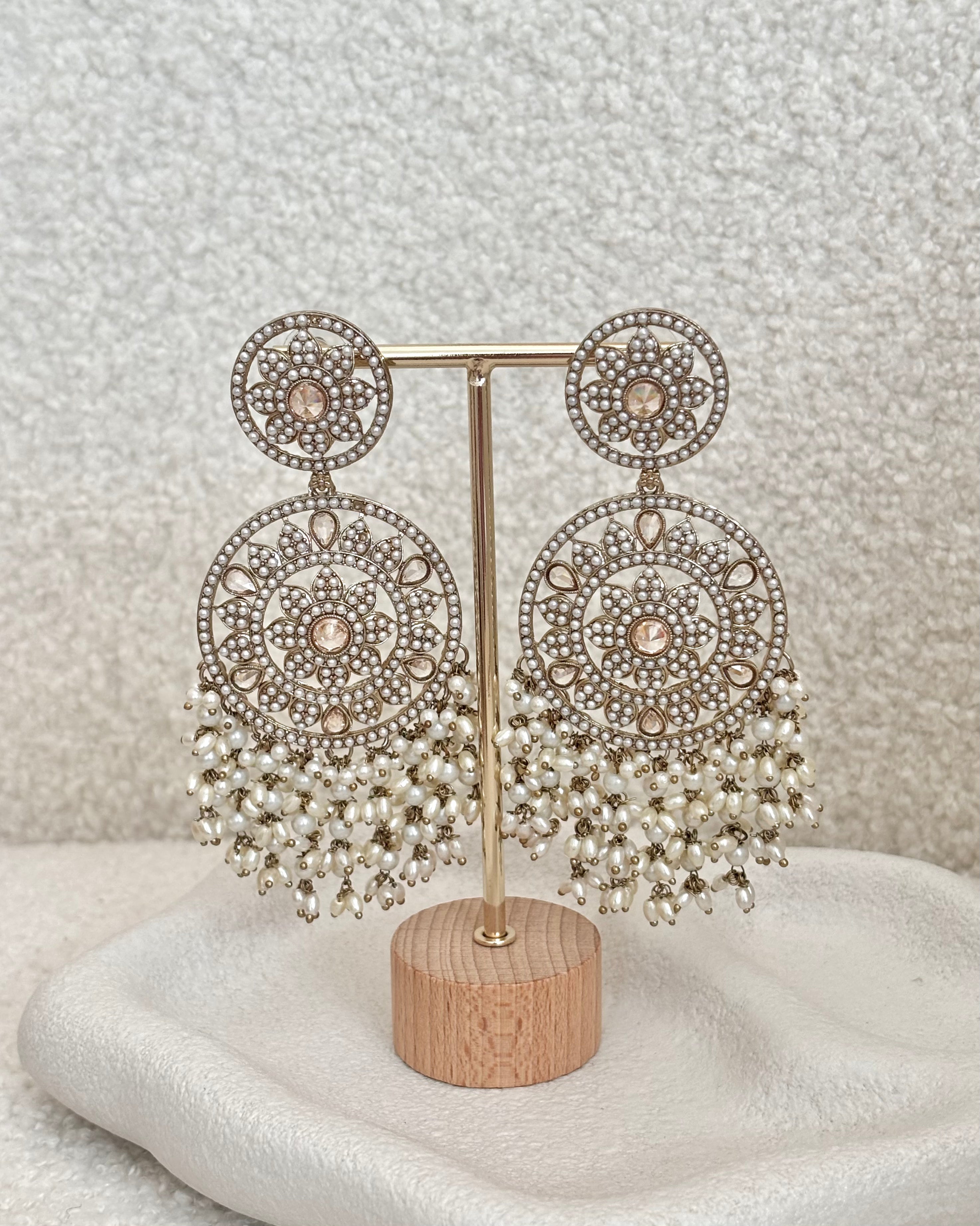 Zaina Tikka Set | Gold