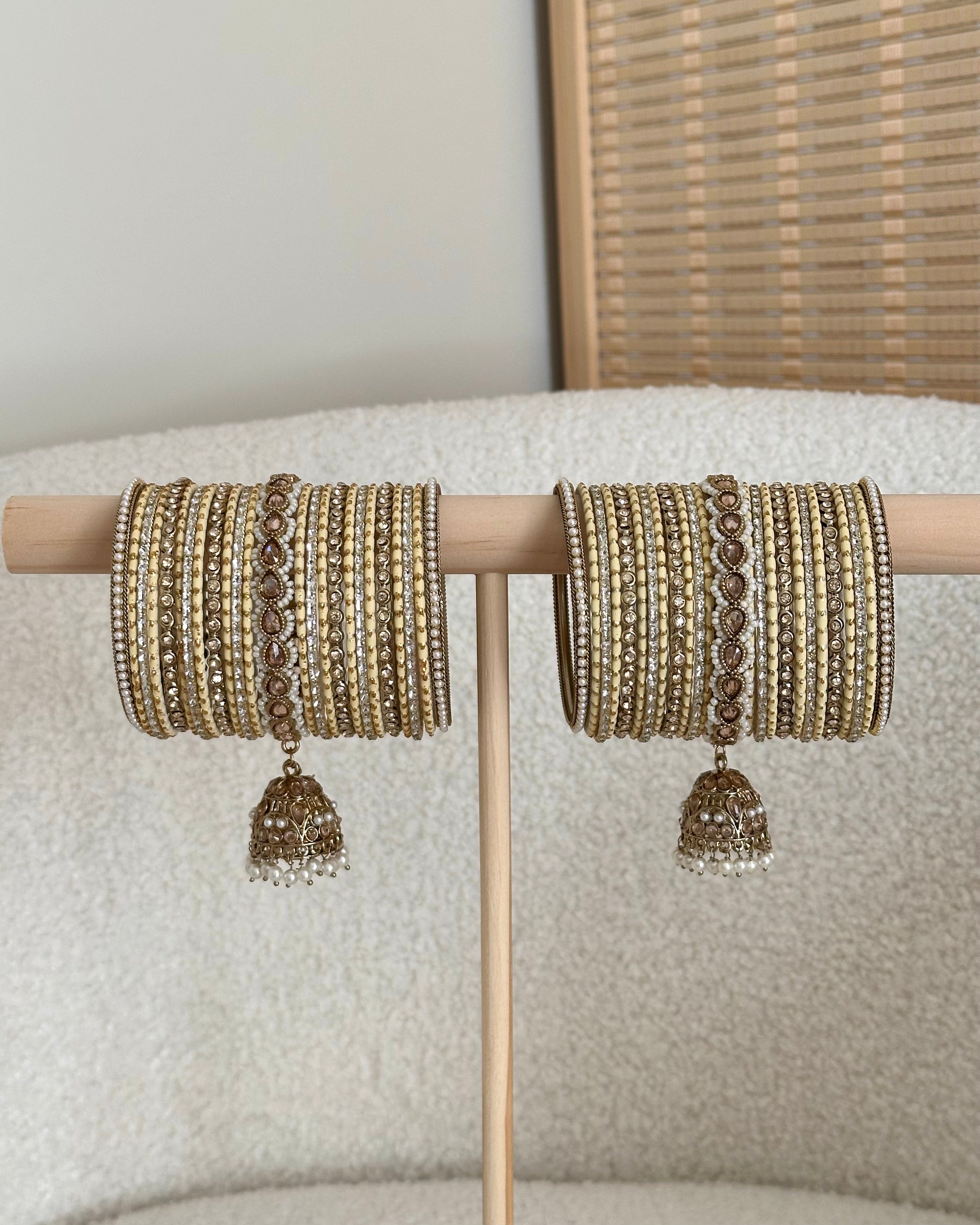 Nyra Bangles Set | Cream